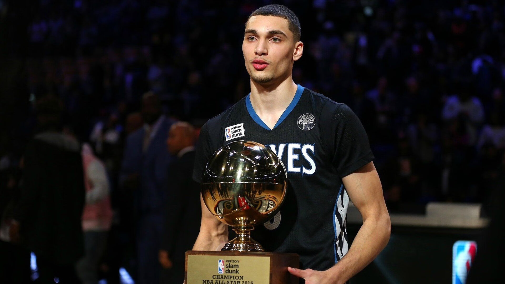 kaiyun登录入口-欧冠“未来之星”闪耀登场：新秀掀起风暴，nba未来之星