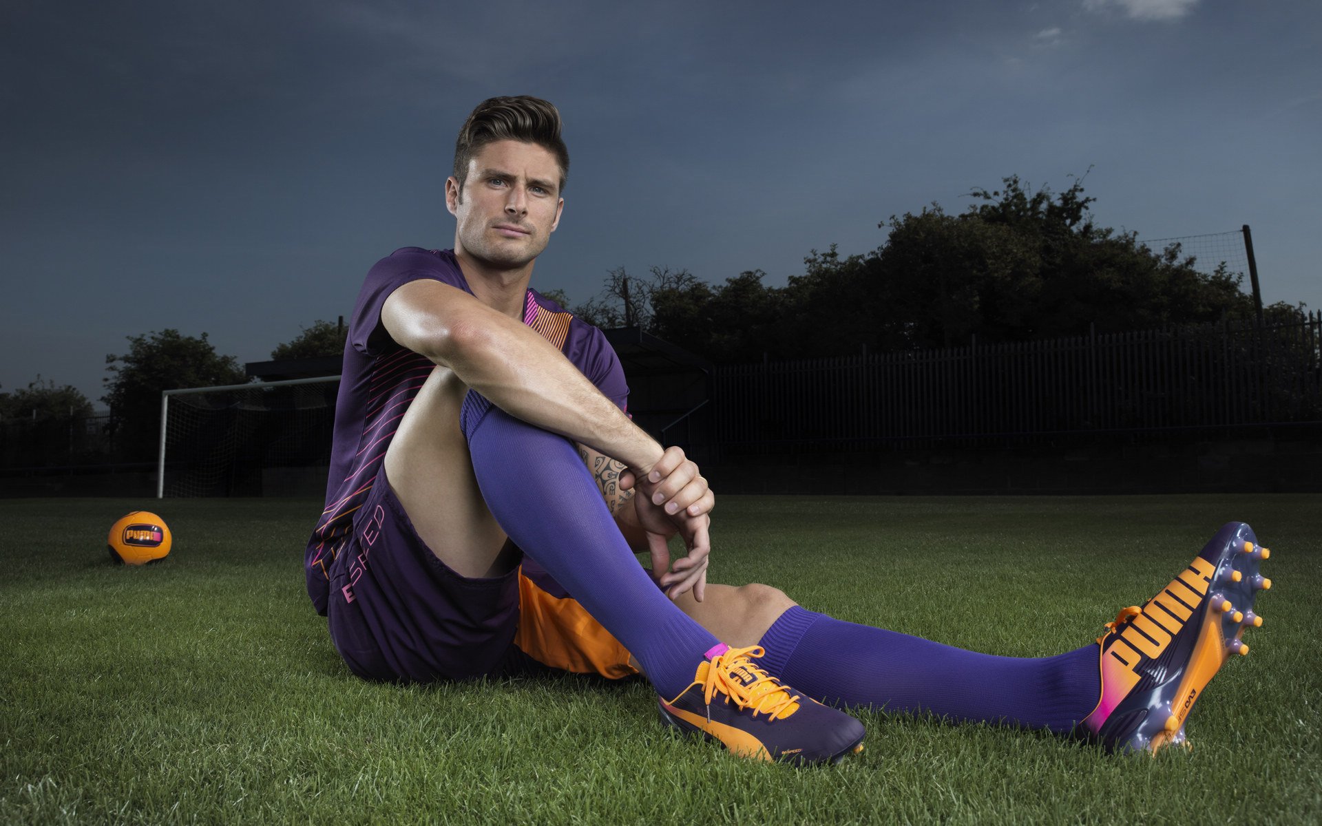 开云体育场-法甲巨星表现抢眼，精彩进球与精彩扑救交相辉映，法甲全场